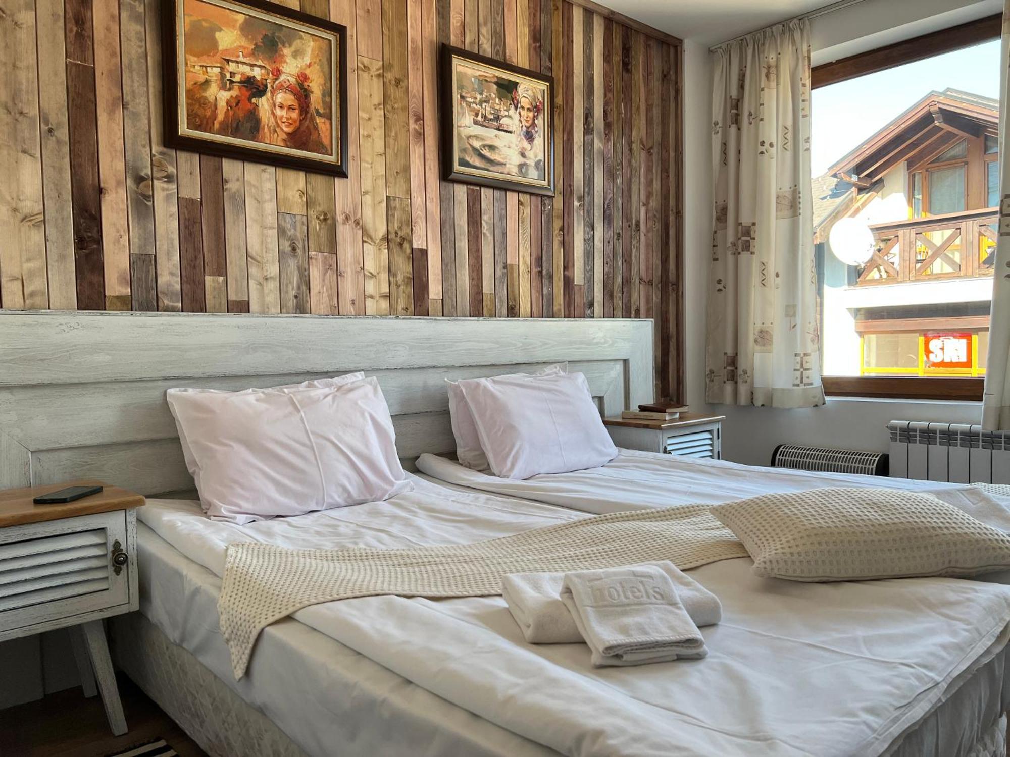 Granat Gondola Lift Apartments Bansko Exterior photo